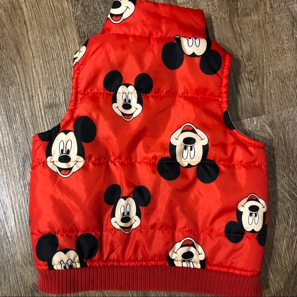 Disney Mickey Mouse 18-24 puffer vest - Picture 3 of 4